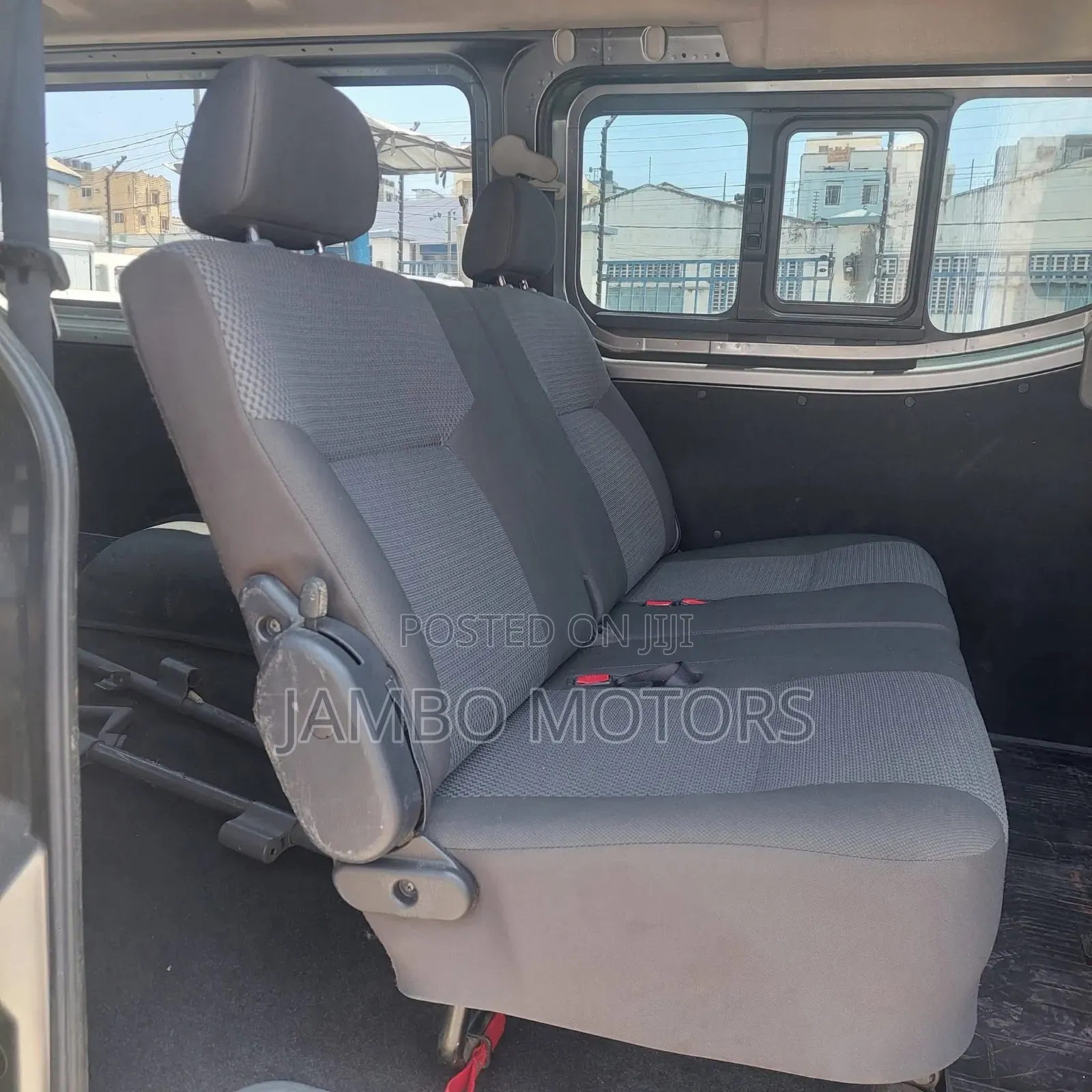 Nissan Caravan (Urvan) 2020 Grey