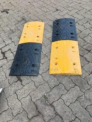 Reflective Speed Bump - thumbnail 2