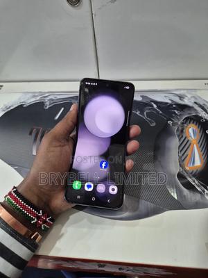 Samsung Galaxy Z Flip 5 256 GB Black - thumbnail 2