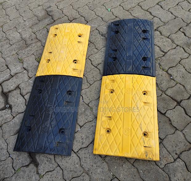Heavy Duty Rubber Humps | Speed Hump Bump - main view
