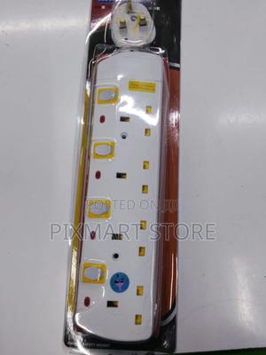 JSB 4 Way Extension Cable 3m Heavy Duty Power Strip - thumbnail 2