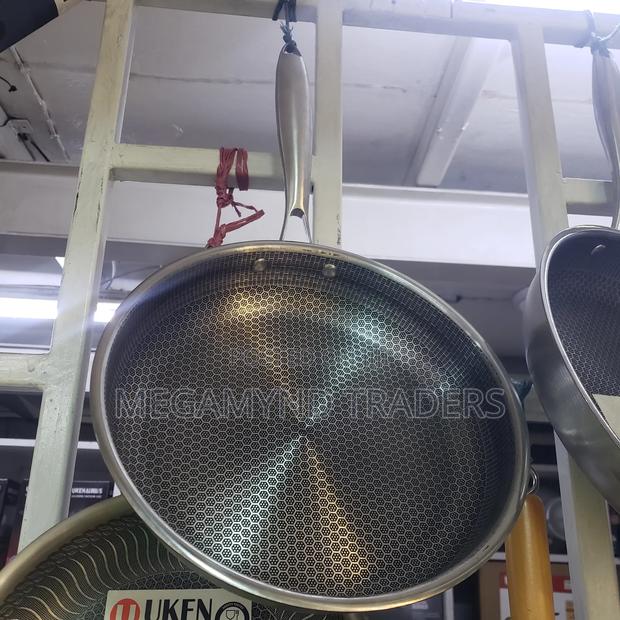 Honeycomb Stainless Steel Frying Pan 28cm / Frying Pan 28cm