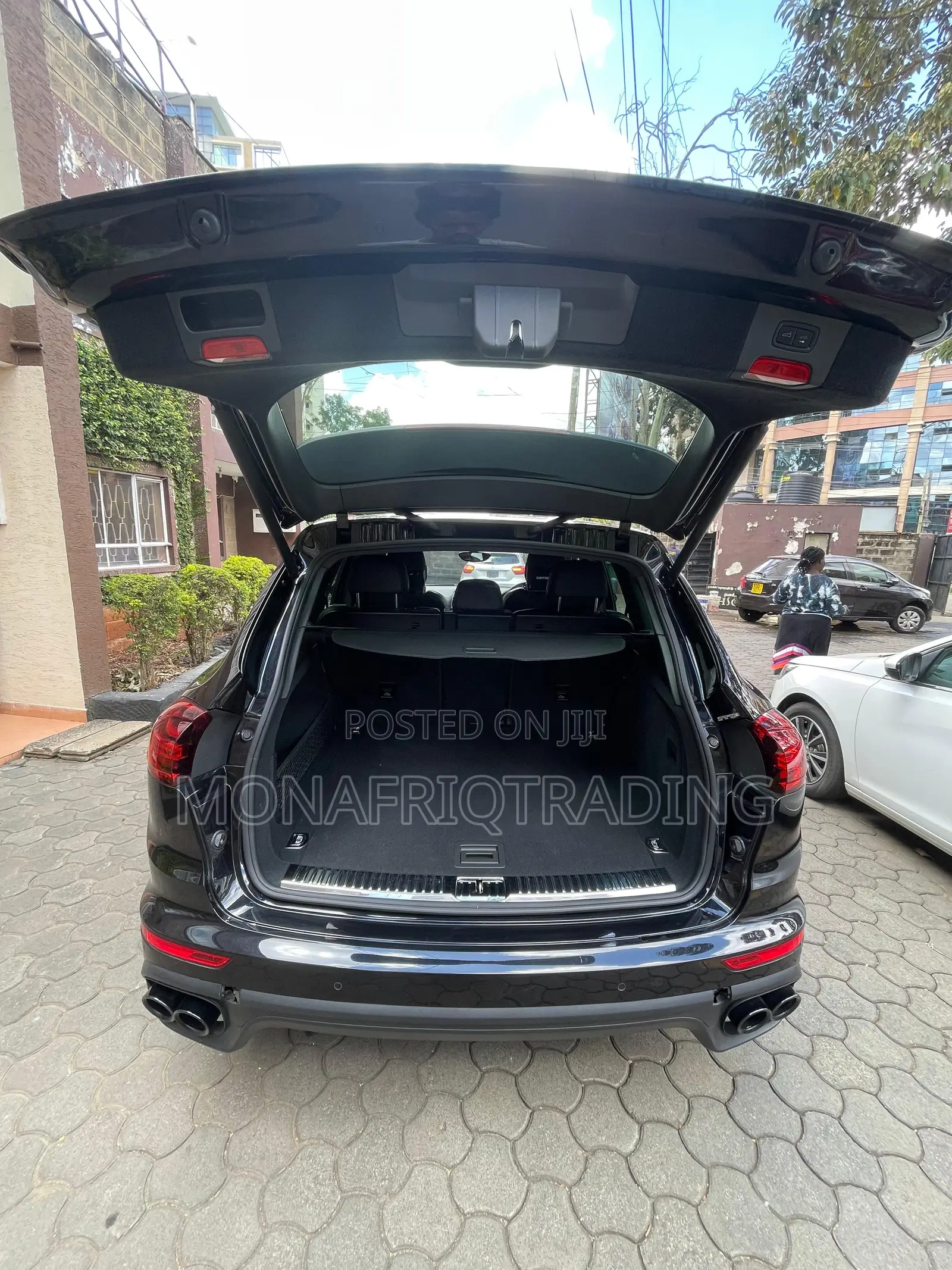 Porsche Cayenne Platinum Edition AWD 2018 Black