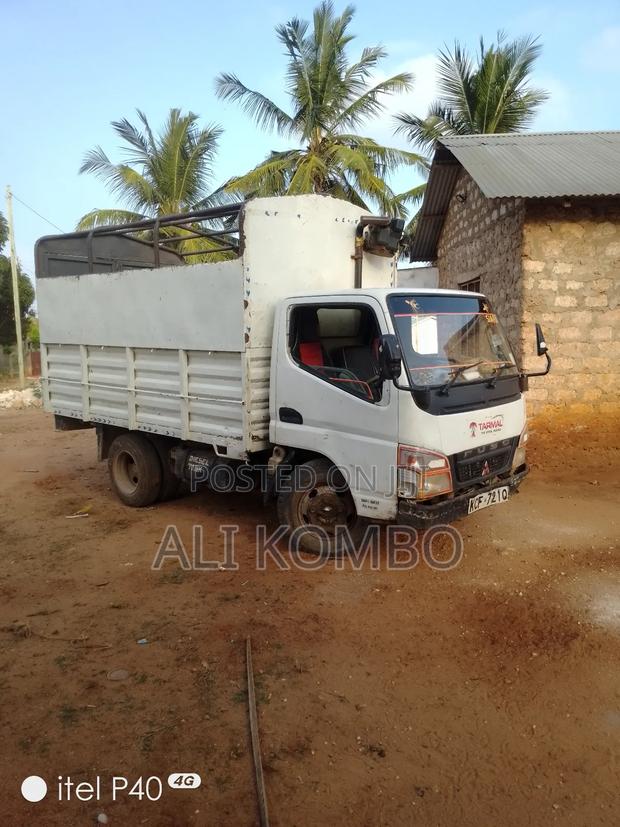Mitsubishi Fuso Canter - thumbnail 5