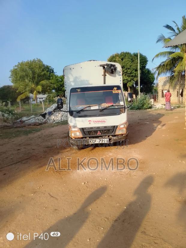 Mitsubishi Fuso Canter - thumbnail 6