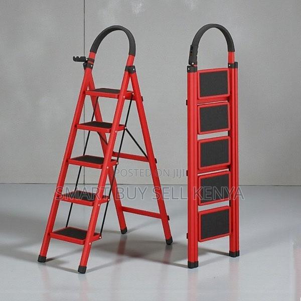 5-Step Tall Design Foldable Aluminium Non Slip Ladder Stepladder - main view