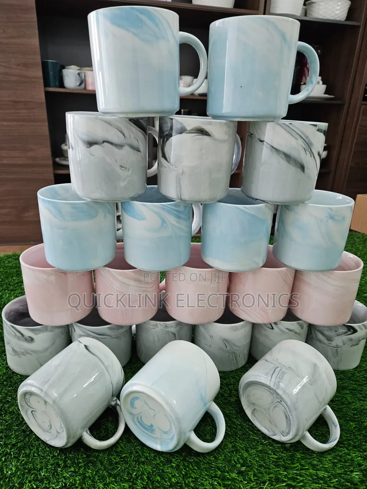 High Quality Ceramic Mug/Soup at 250 Per Piece
6 Pieces