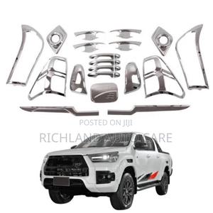 Full Chrome Kit Hilux Revo