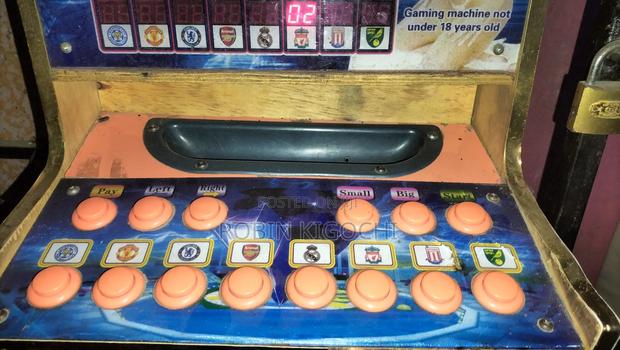 Gaming Machine (Kanyonde) - thumbnail 2