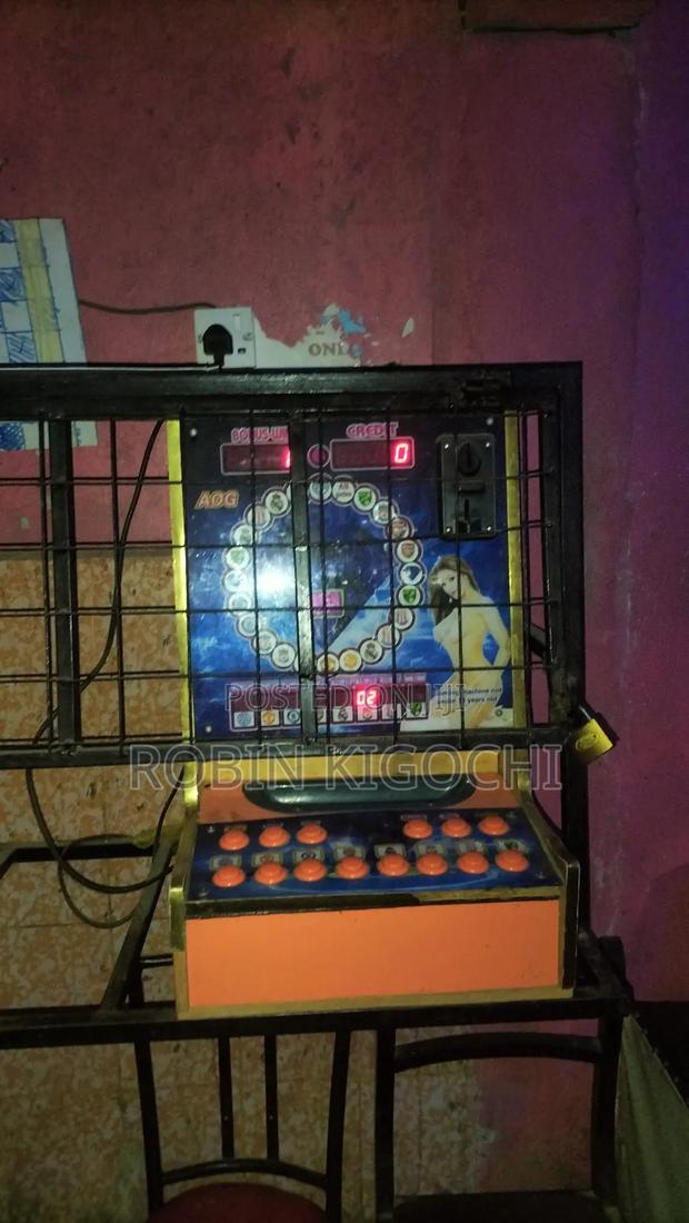 Gaming Machine (Kanyonde) - thumbnail 4