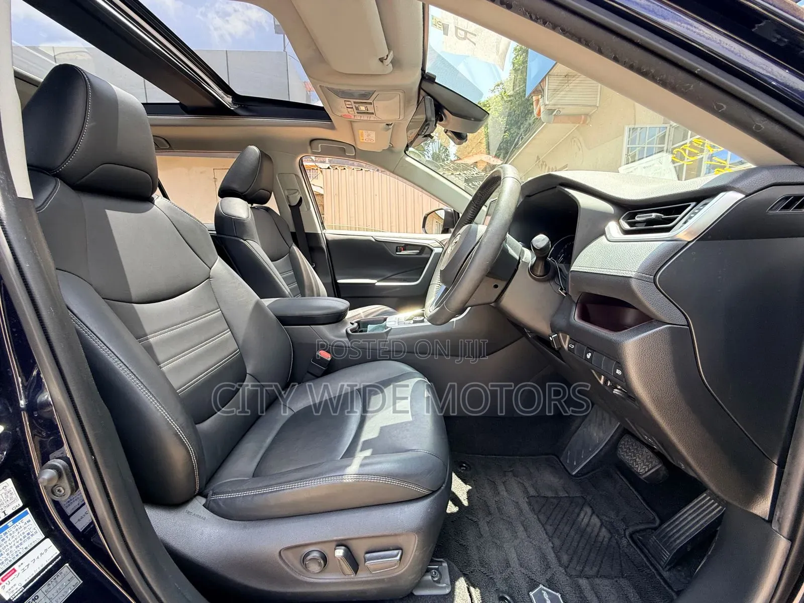 Toyota RAV4 Adventure 2019 Blue