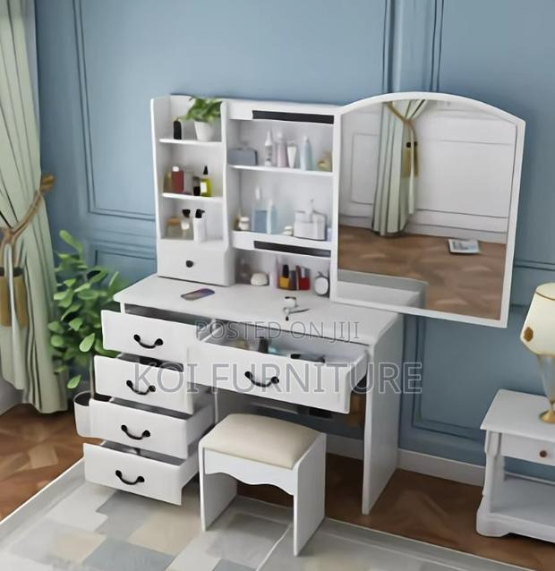 Vanity Set : Modern Vanity Dressing Table With Led Lighting - thumbnail 4