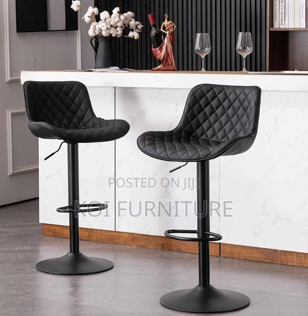 Barstool : Adjustable Swivel Barstool -Leather and Adjustable - thumbnail 8