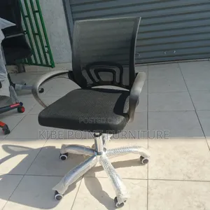 Office Chair Adjustable in Hight Mesh
