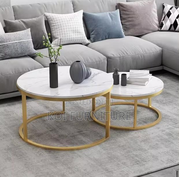 Coffee Table : 2 Round Nesting Coffee Tables - thumbnail 4