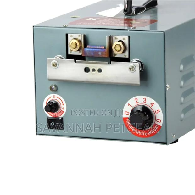 Automatic Electric Debeaking Machine Portable Chicken Beak Cutter