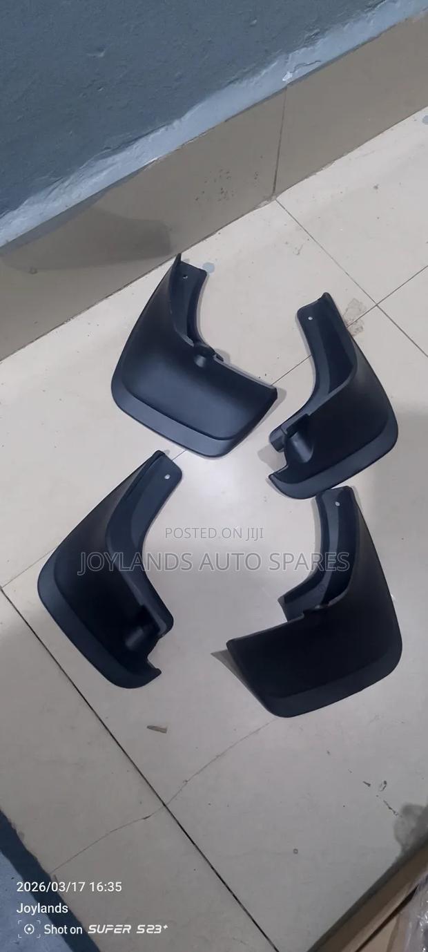 Corolla Ae110 Mudflaps