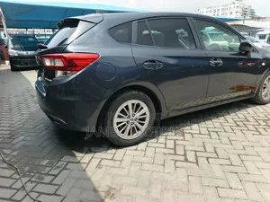 Subaru Impreza 2.0i AWD Hatchback 2019 Gray