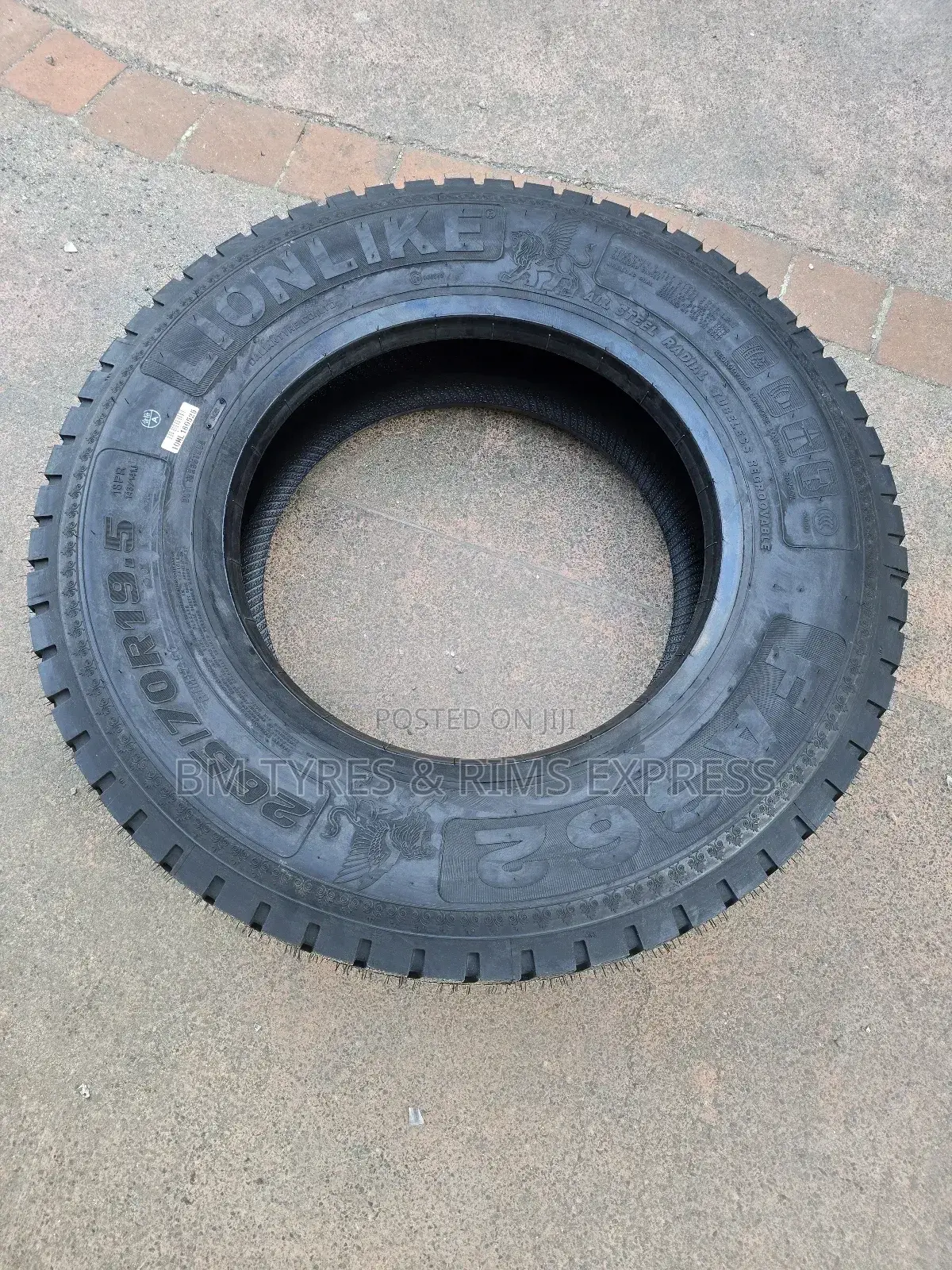 265/70 R19. 5 Lionlike Tyres (Diff)