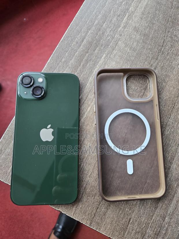 Apple iPhone 13 128 GB Green