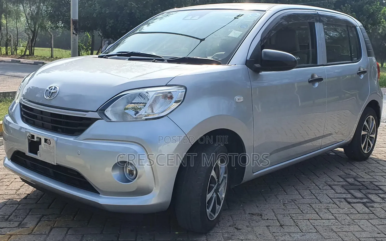 Toyota Passo 2019 Silver