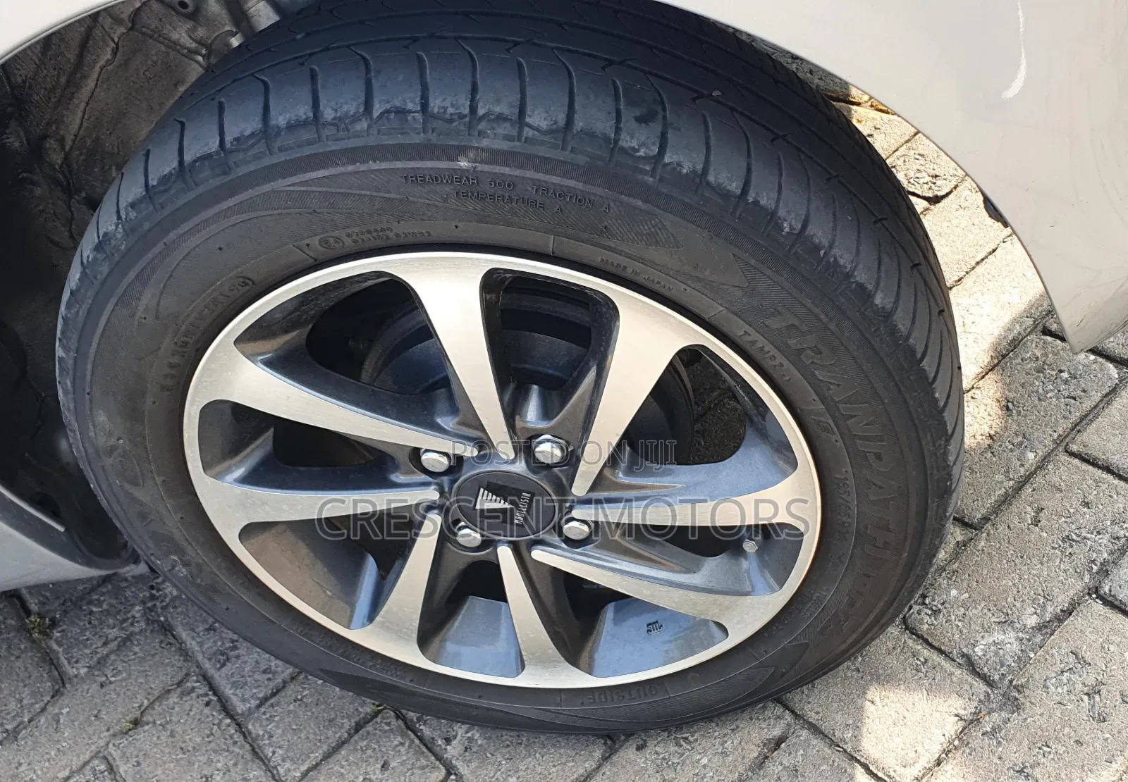Toyota Passo 2019 Silver