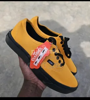 Vans Classic Canvas Sneakers – Yellow & Black Casual Shoes