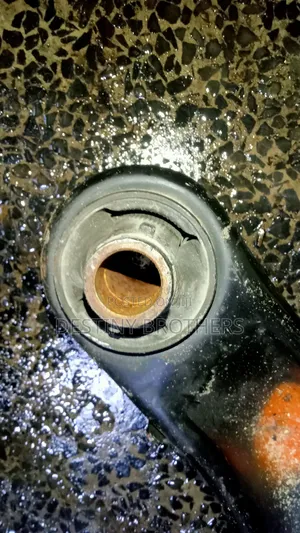 Control Arm Toyota Belta