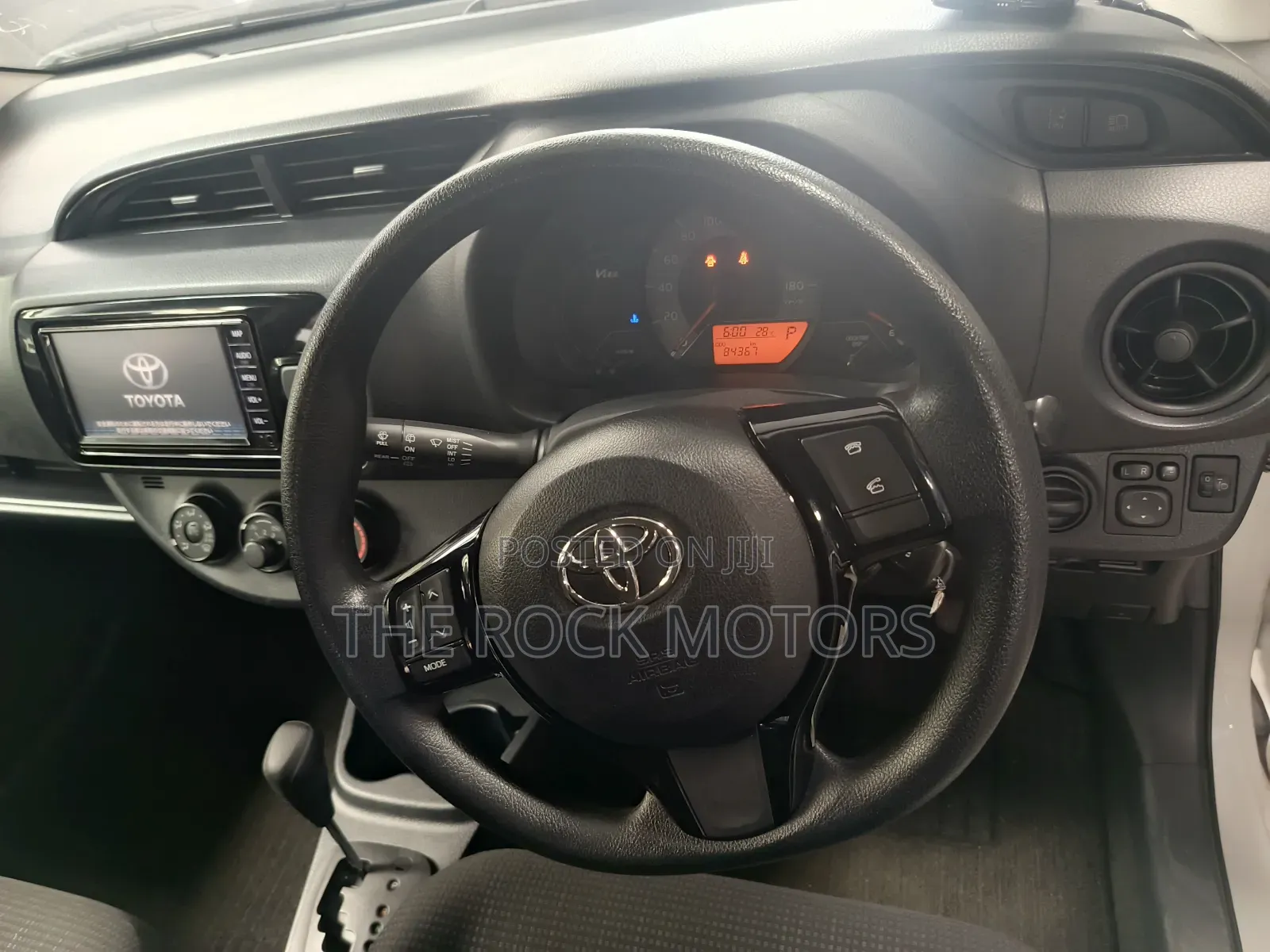 Toyota Vitz 2019 White