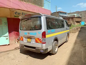 Toyota Toyoace 2010 Silver