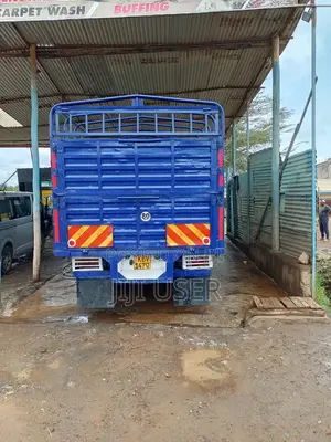 Isuzu 4.3 NPR Local