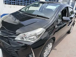 Toyota Vitz 2019 Black