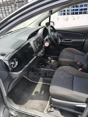 Toyota Vitz 2019 Black