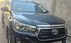 Toyota Hilux Revo Smart Cab Deisel 2.8 AWD 2016 Black