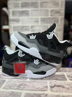 Jordan 4 Fear Pack Gray Sneakers – Iconic Retro Basketball Style