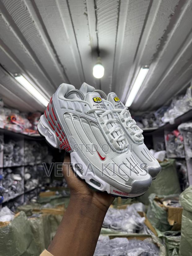 Nike Tn Plus White Red – Bold Lifestyle Running Sneakers