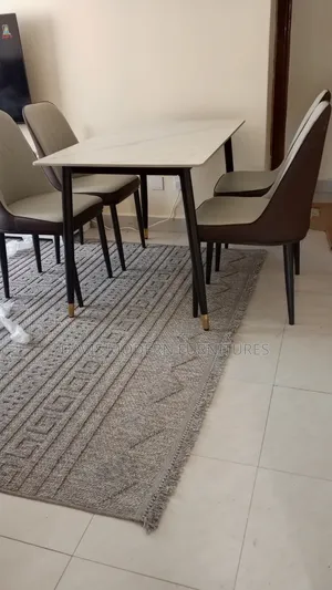 Draining Table With 4 Chairs