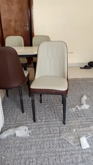 Draining Table With 4 Chairs