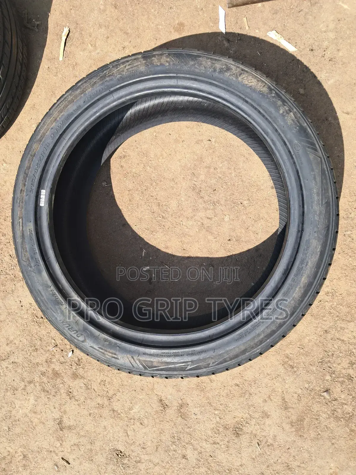 Durun Tyre 215/45r18