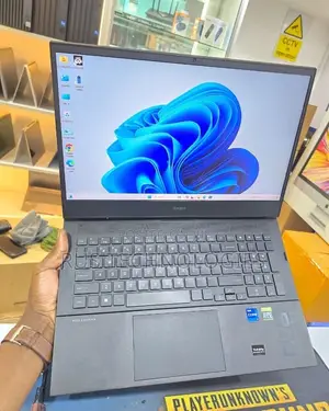 New Laptop HP Victus 16 16GB Intel Core i7 SSD 512GB