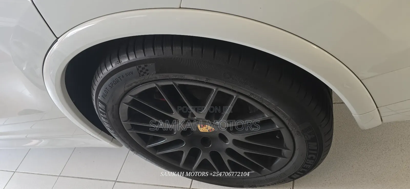Porsche Cayenne 2019 White