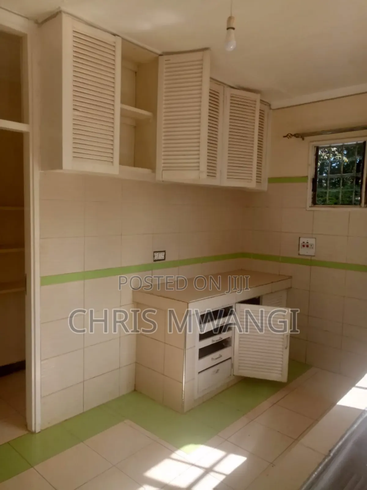 Furnished 5bdrm Block of Flats in Loresho Estate for sale