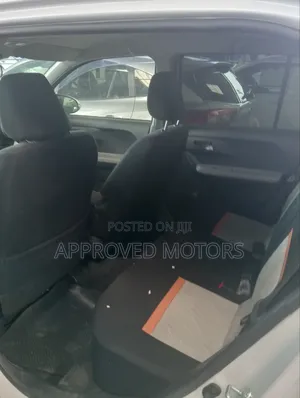 Toyota Passo 2019 White