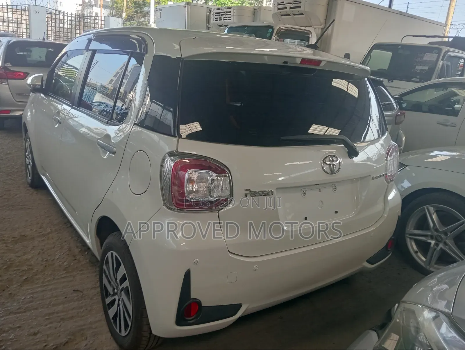 Toyota Passo 2019 White
