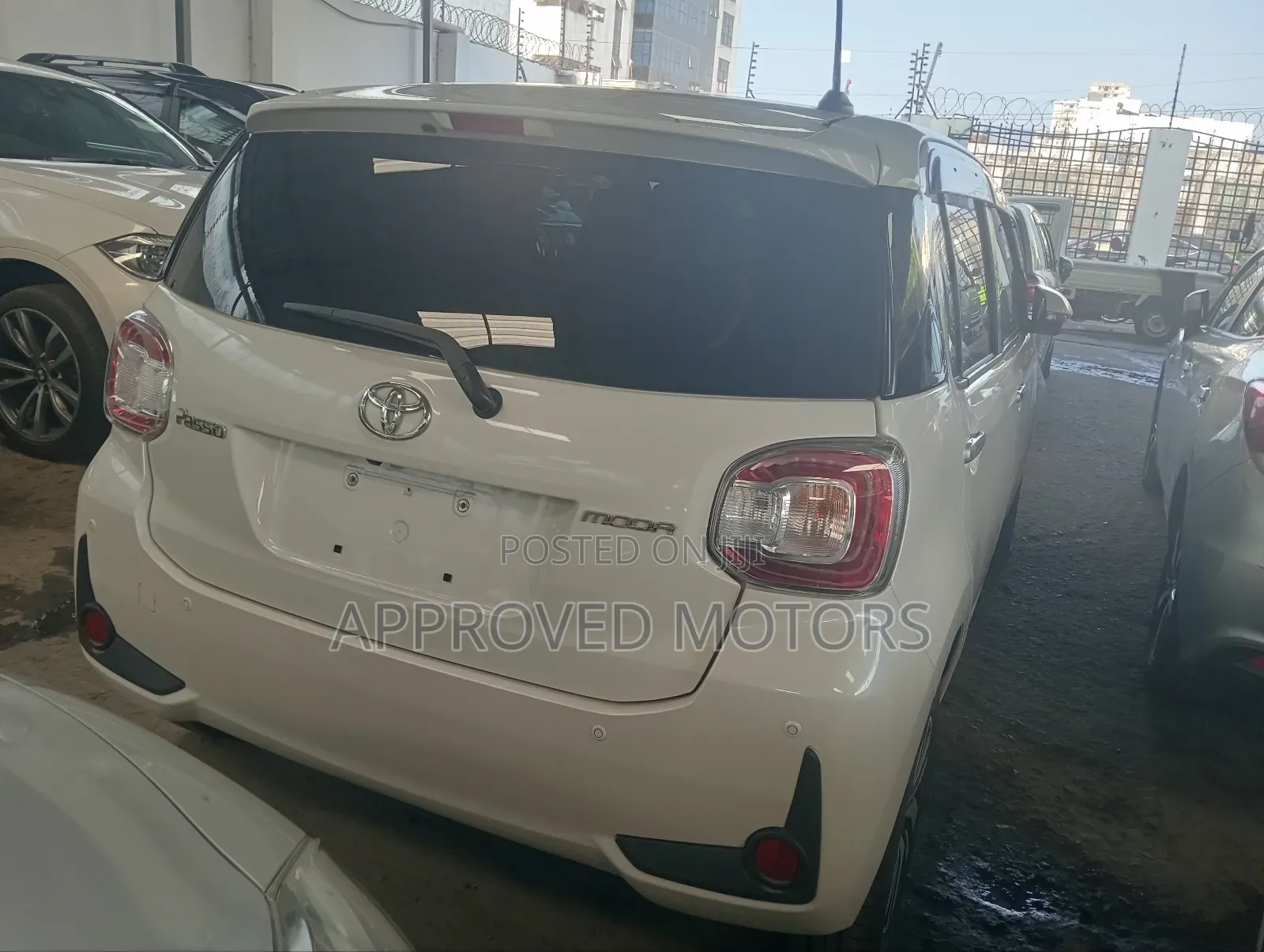 Toyota Passo 2019 White