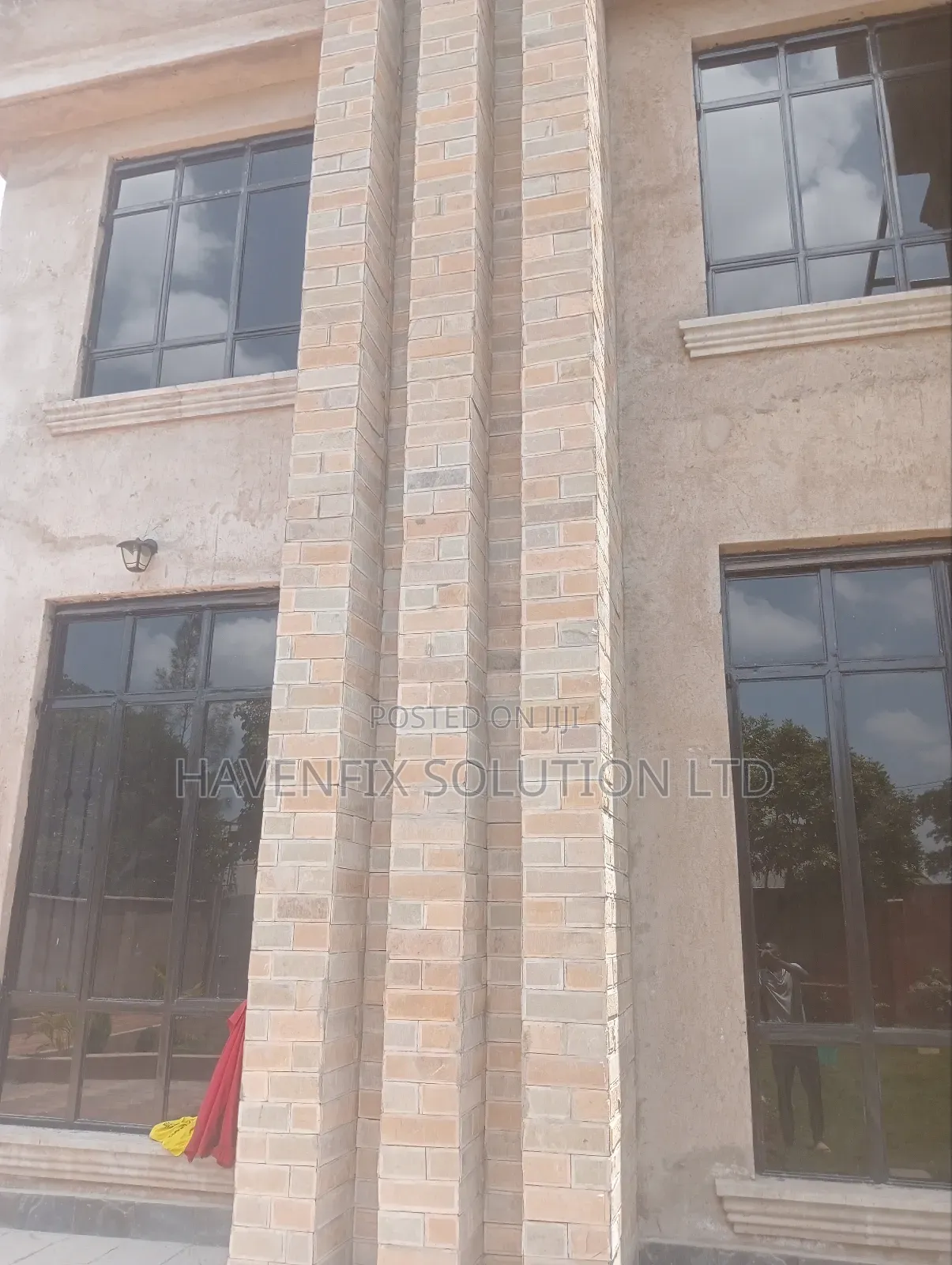 Mazeras Stone Walls Exterior