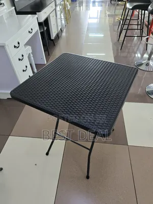 Folding Table