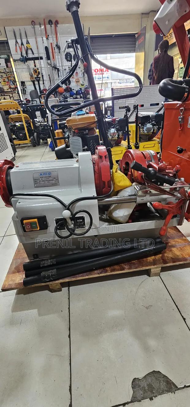 Aico Electric Pipe Threading Machine. - thumbnail 3