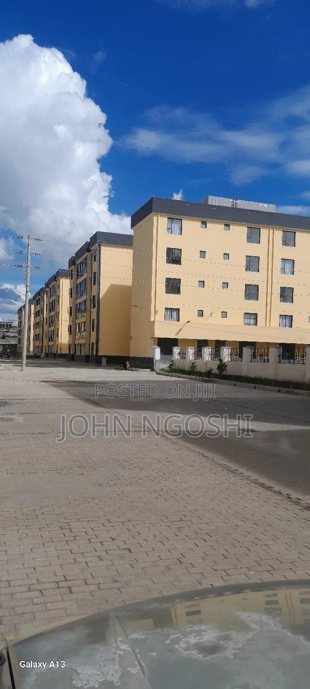 3bdrm Apartment in Korompoi, Kitengela for sale