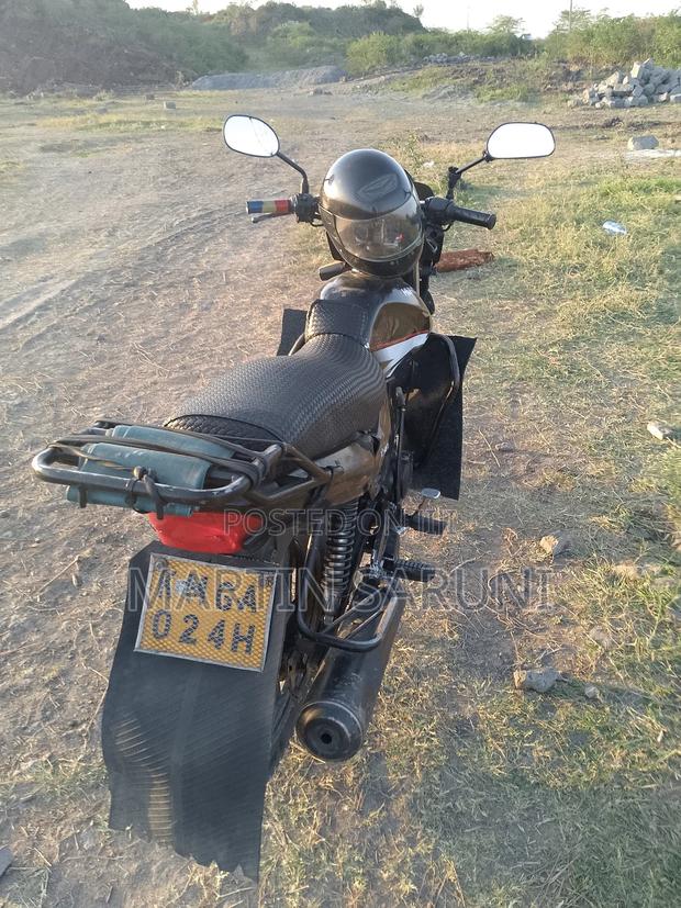 Hero Dawn 150 2021 Black - main view